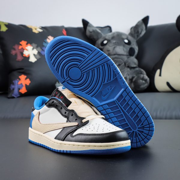 Outsole of Travis Scott Fragment Design Jordan 1 Low reps with blue rubber grip