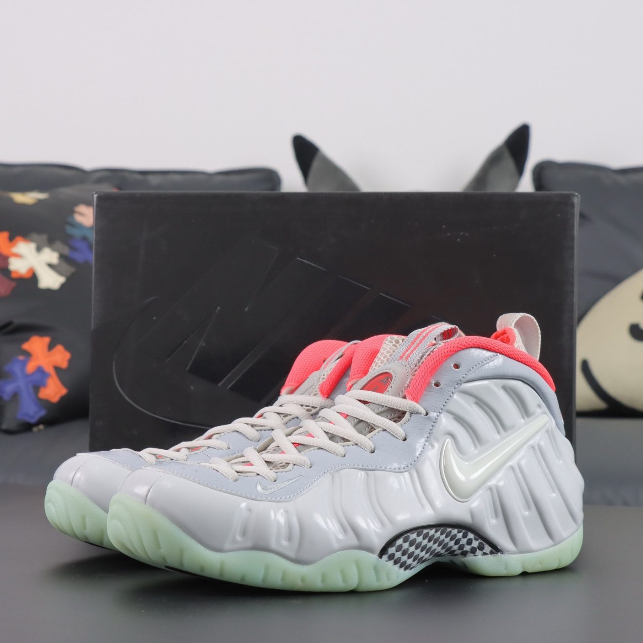 Foamposite Pro “'Pure Platinum"
