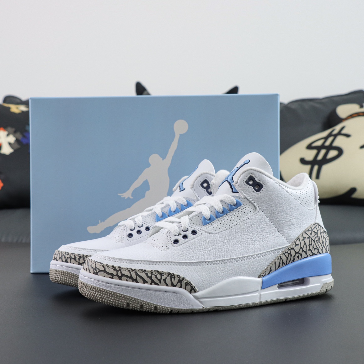 Jordan 3 UNC reps with box and blue-white colorway