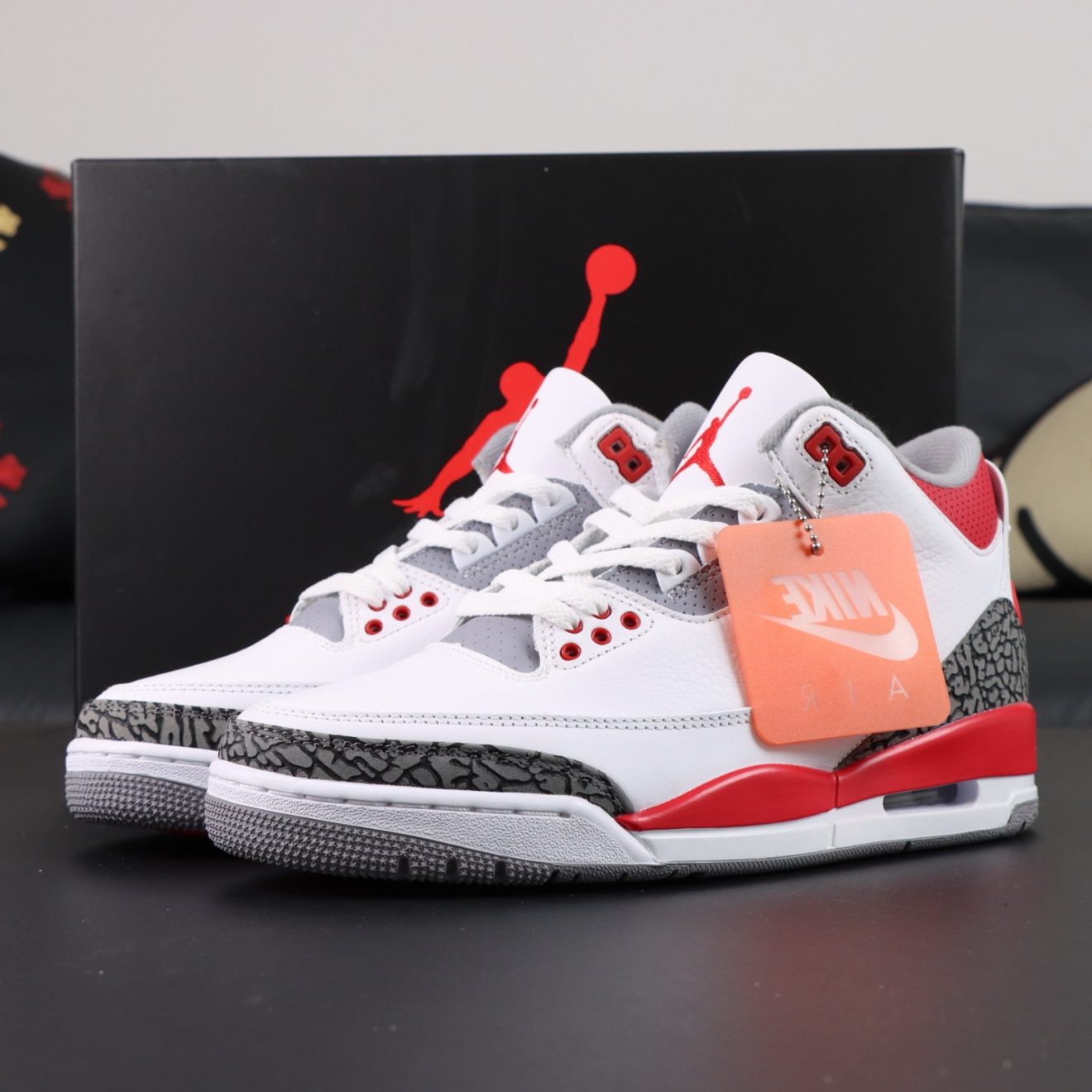 Jordan 3 Fire Red Reps with box and accessories
