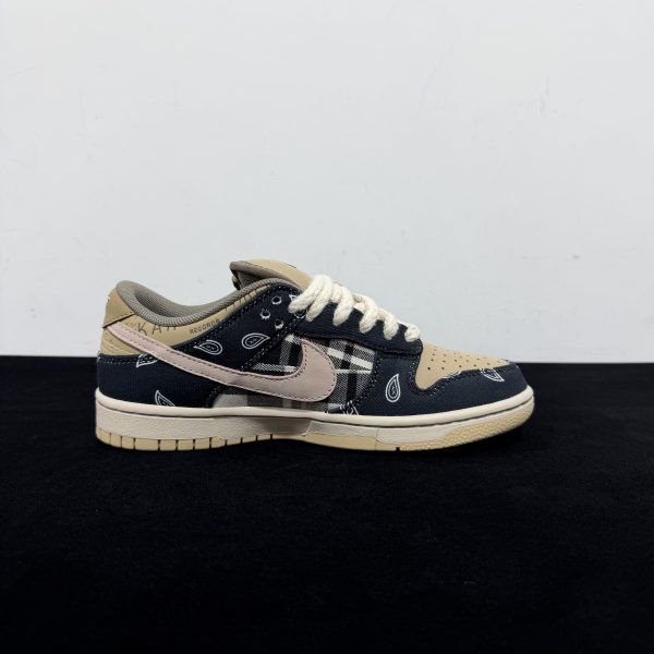 Inside view of Travis Scott Dunk Jackboys Reps with plaid and bandana patterns