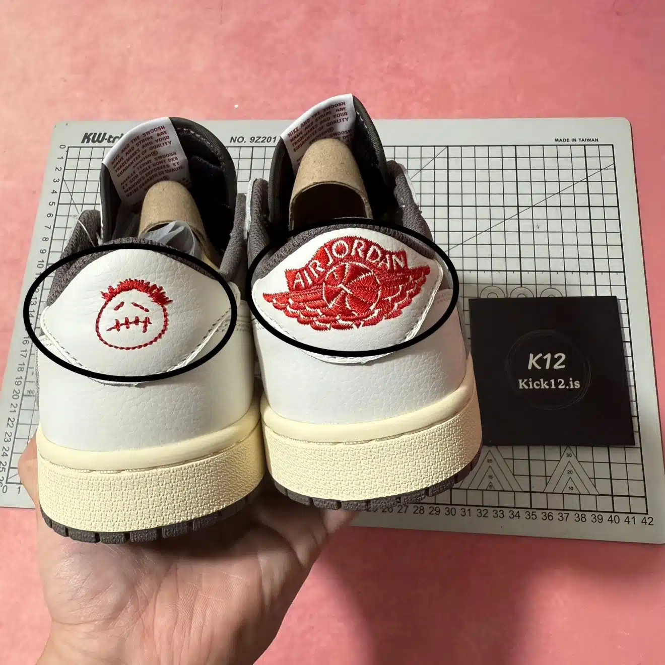 Cactus Jack logo and reverse Swoosh details on Travis Scott Reverse Mocha reps