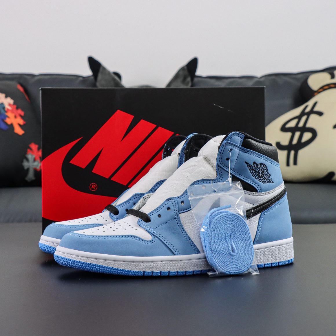 Jordan 1 University Blue rep with suede overlays and OG shoebox