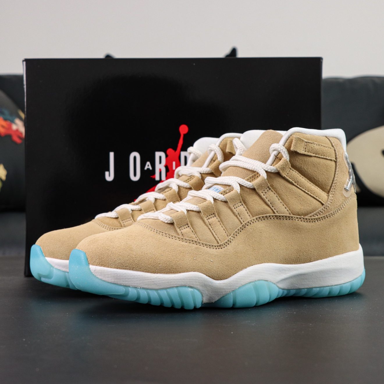 Jordan 11 H-Town Reps with box and accessories