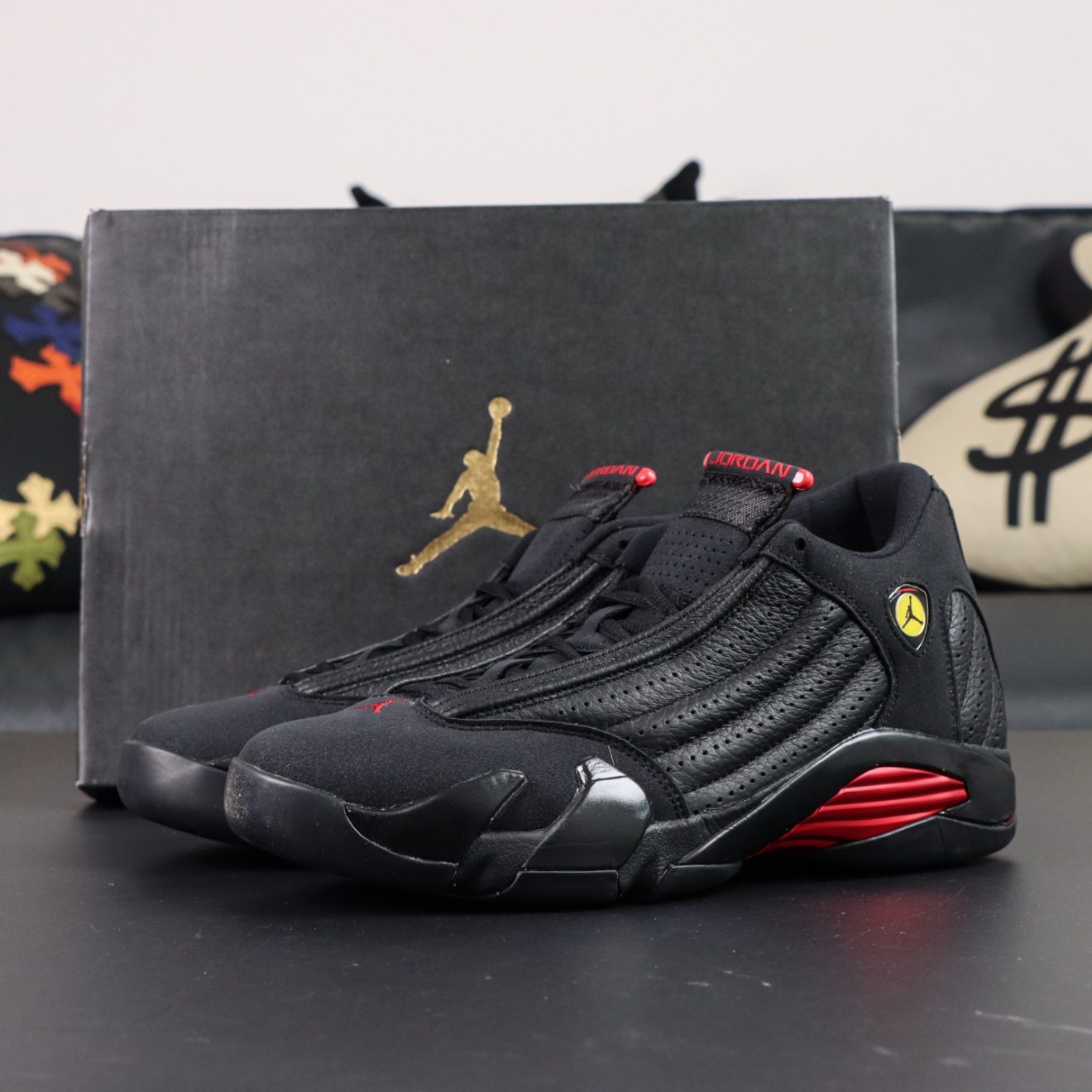 Air Jordan 14 Retro Last Shot