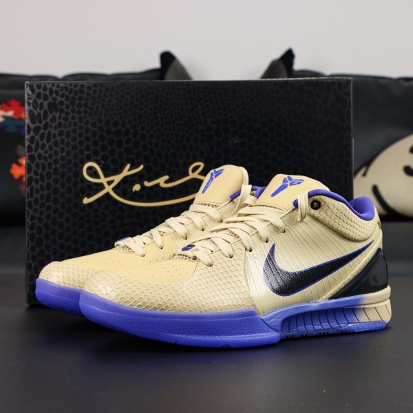 Kobe 4 Barcelona Reps with retail-style box in team gold and FC Barcelona colors