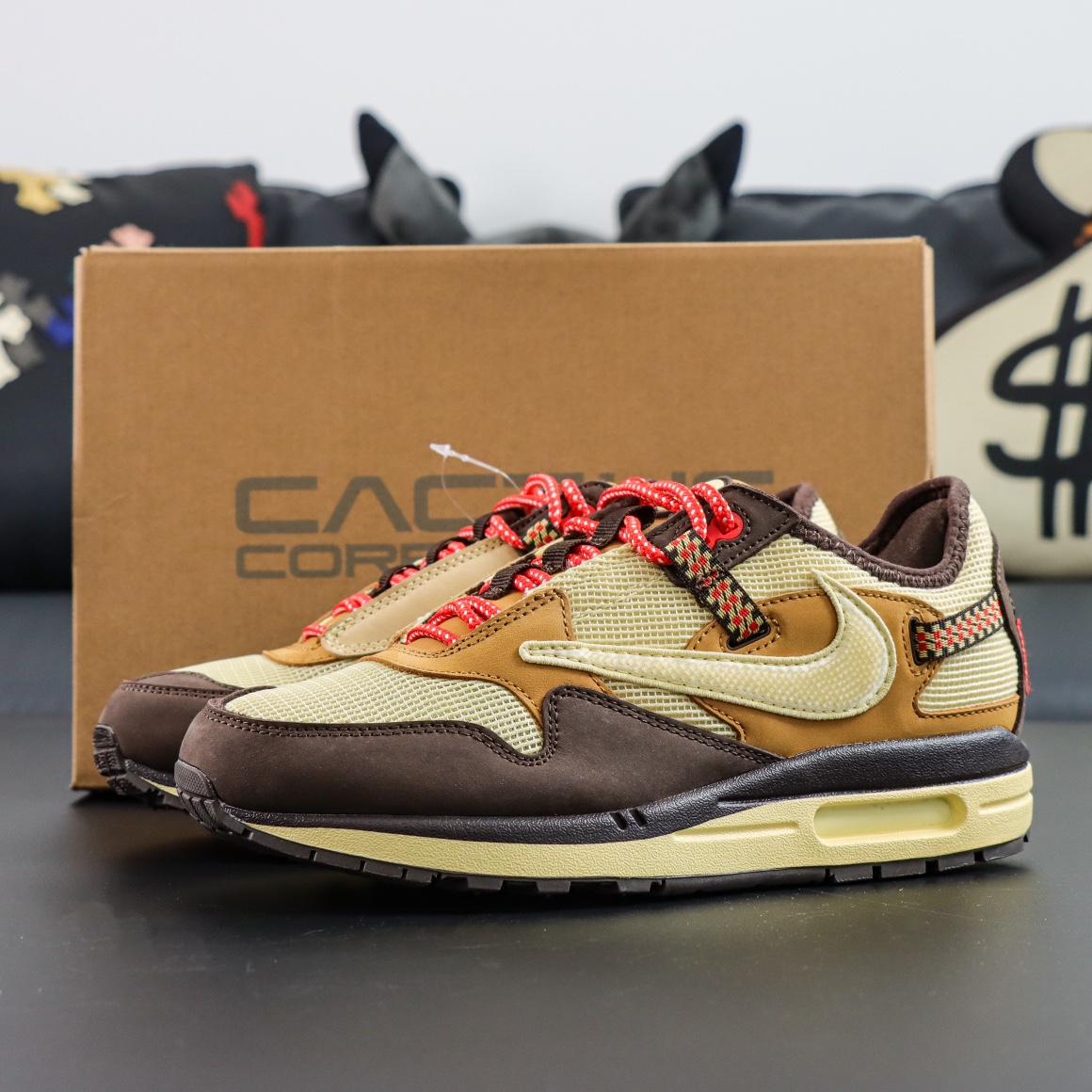 Nike Air Max 1 Travis Scott Cactus Jack Baroque Brown