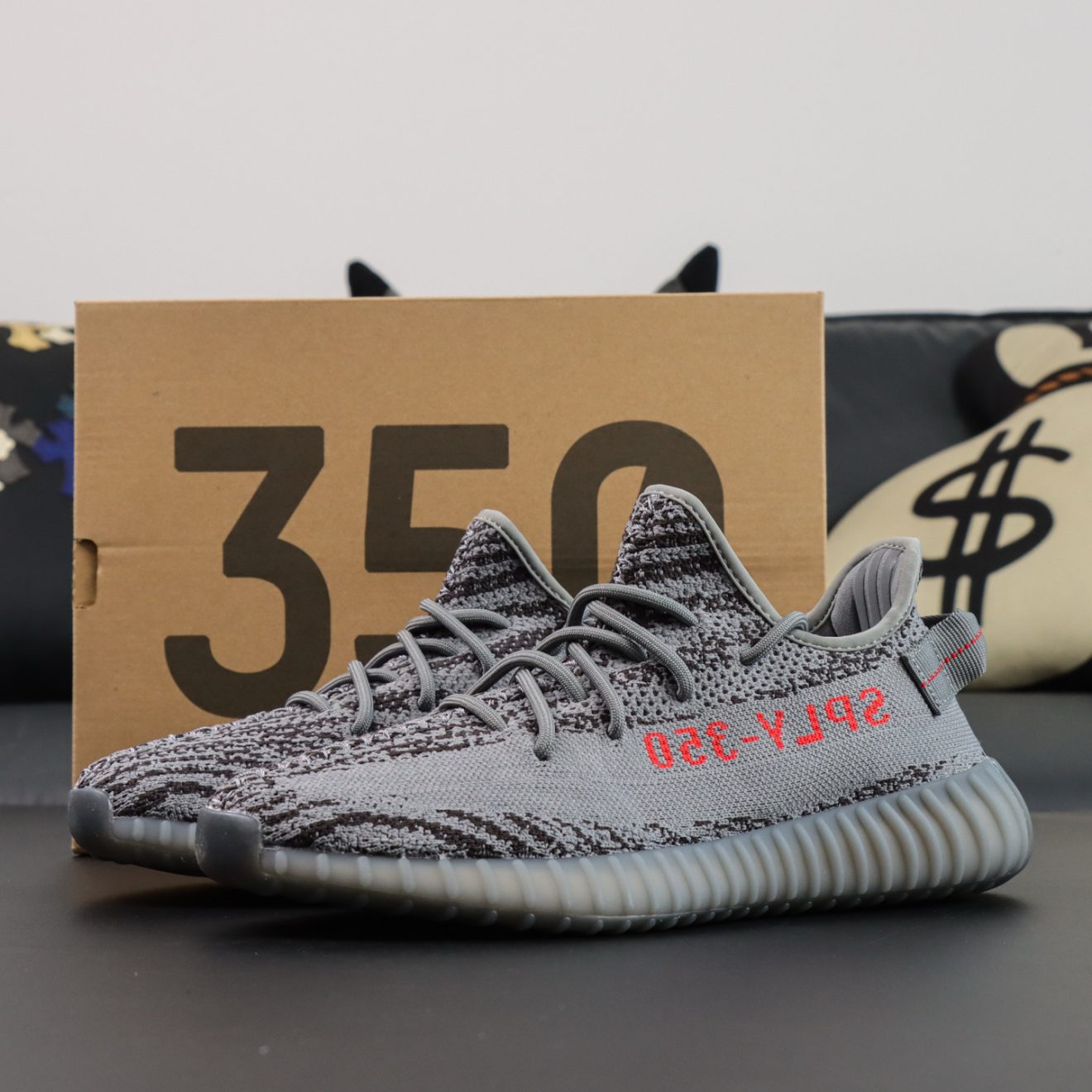 Yeezy 350 Beluga 2.0 reps with box display
