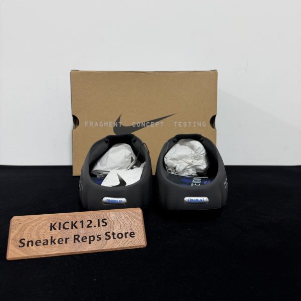 Back heel view of Nike x Fragment Design Mind 001 Reps
