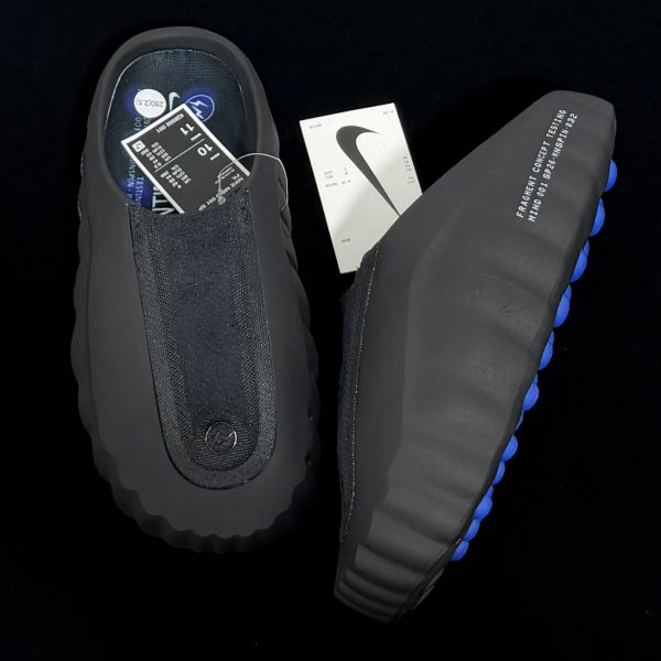 Top-down view of Nike x Fragment Design Mind 001 Reps