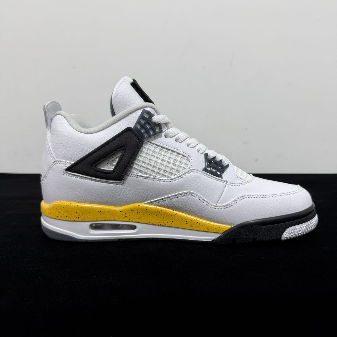 Inside view of Jordan 4 Rare Air Tour Yellow Reps