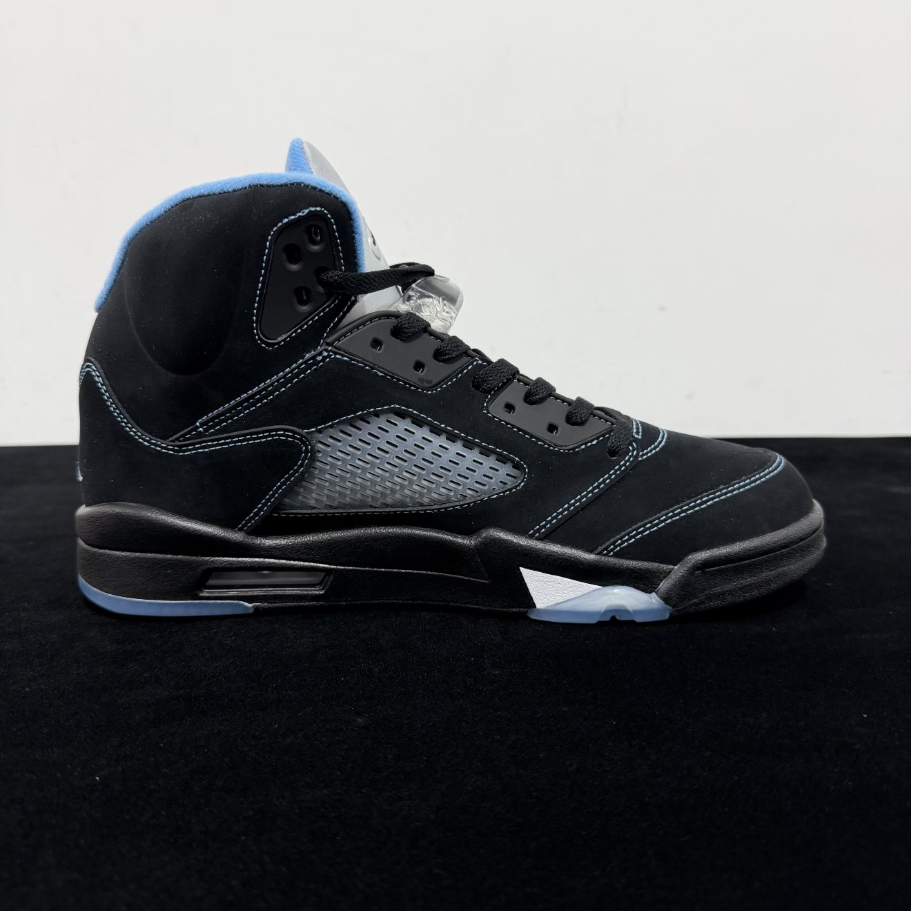 Inside view of Air Jordan 5 Black University Blue 2026 Reps with mesh panel details