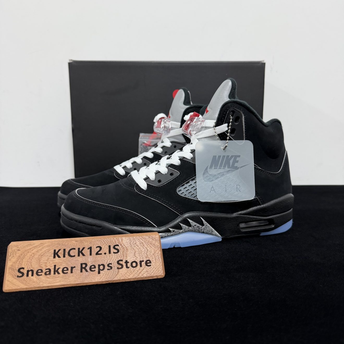 Jordan 5 Black Metallic Reimagined Reps with box